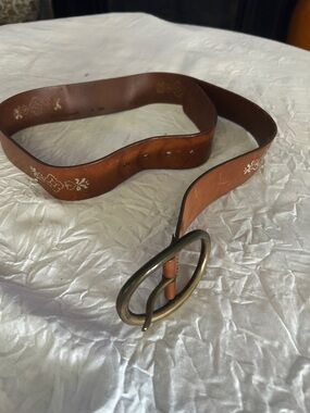 Banana Republic Brown Leather Belt with Embroidered Accents M